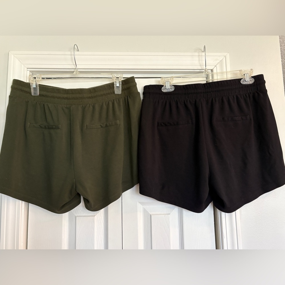 BUNDLE OF 2 - Torrid Drawstring Stretchy Shorts, Size 00X M/L 10 Black and Olive - Picture 5 of 10